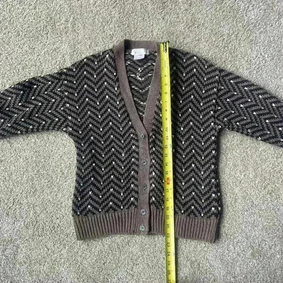 Beige Chevron Button Down Ramie & Cotton Cardigan - Picture 8 of 10